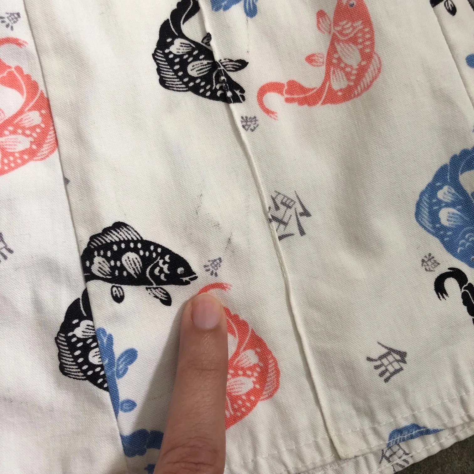 1940s novelty print shorts . 40s shorts . size s to s/m