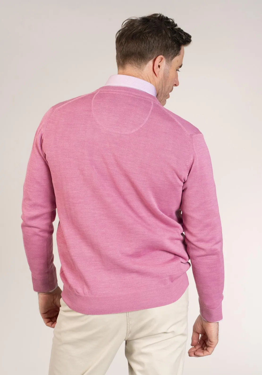 50/50 Fine Merino Wool & Acrylic V-Neck Knit - Pink