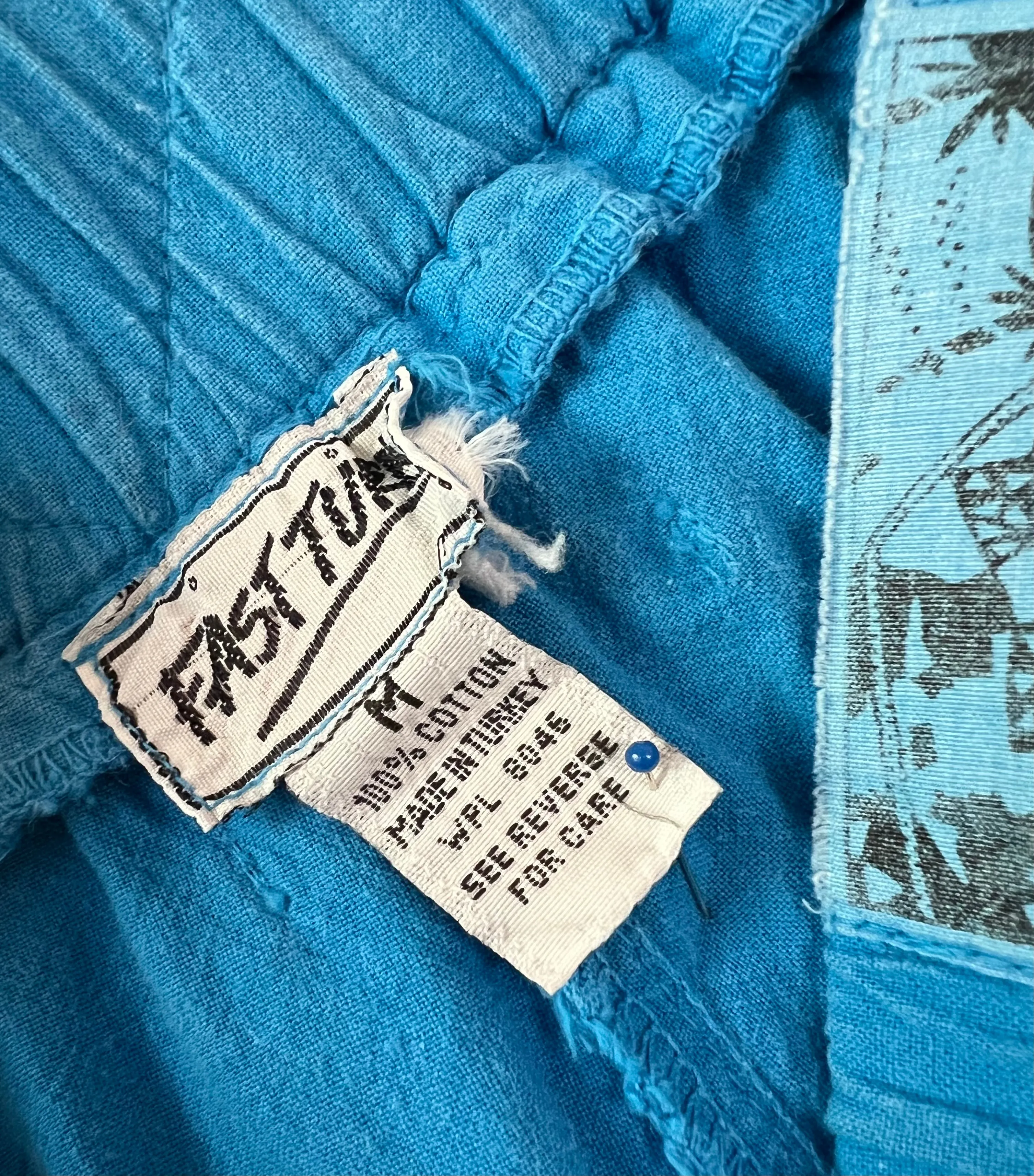 '90s Fast Turn Shorts