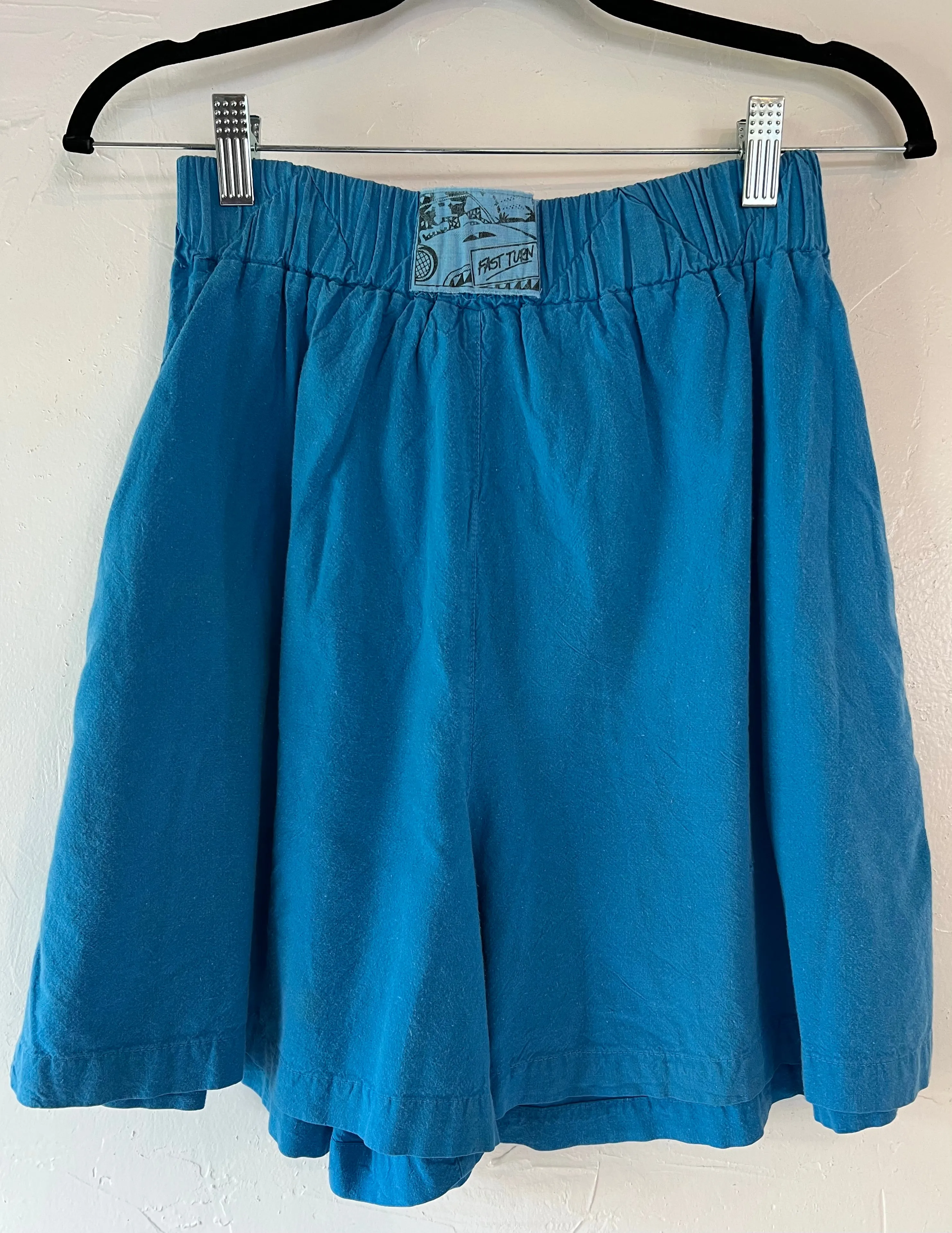 '90s Fast Turn Shorts