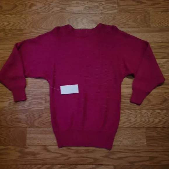 90's Vintage Victoria Jones Beaded Knit Pullover NEW