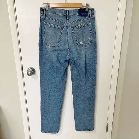 A   F Ultra High Rise 90's Straight Leg Criss-Cross Jean Blue size 30