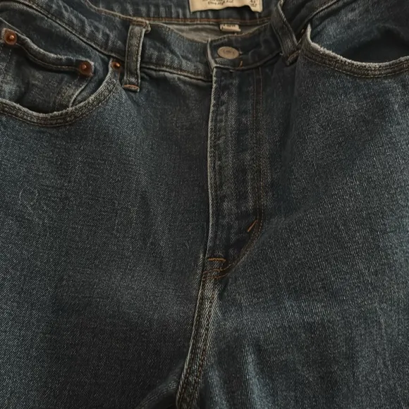 Abercrombie &amp; Fitch 90’s Slim Straight Ultra High Rise Jeans