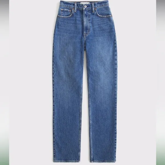 Abercrombie &amp; Fitch 90’s Slim Straight Ultra High Rise Jeans