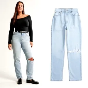 Abercrombie &amp; Fitch Curve Love Ultra High Rise 90s Straight Jean Light Destroy