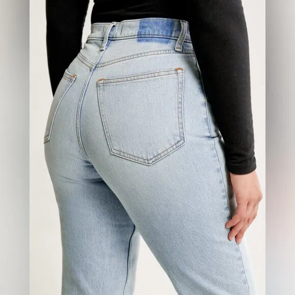 Abercrombie &amp; Fitch Curve Love Ultra High Rise 90s Straight Leg Jeans