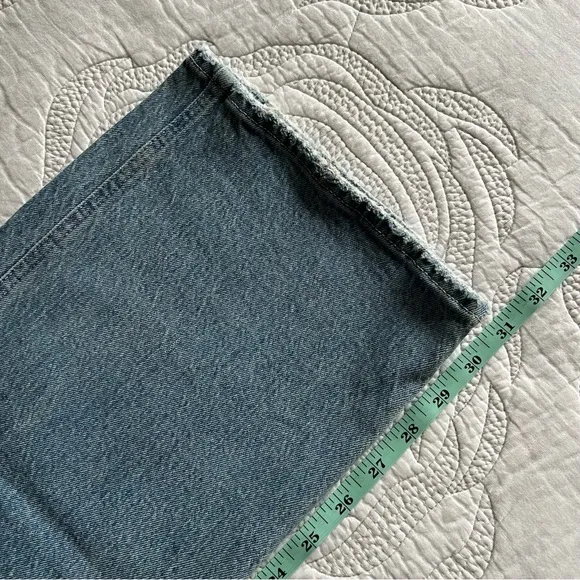 Abercrombie - Ultra High Rise 90s Straight Carpenter Jean - Blue