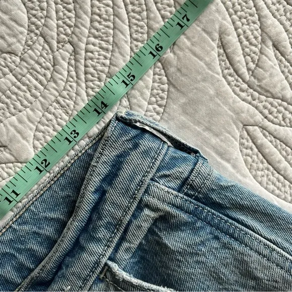 Abercrombie - Ultra High Rise 90s Straight Carpenter Jean - Blue
