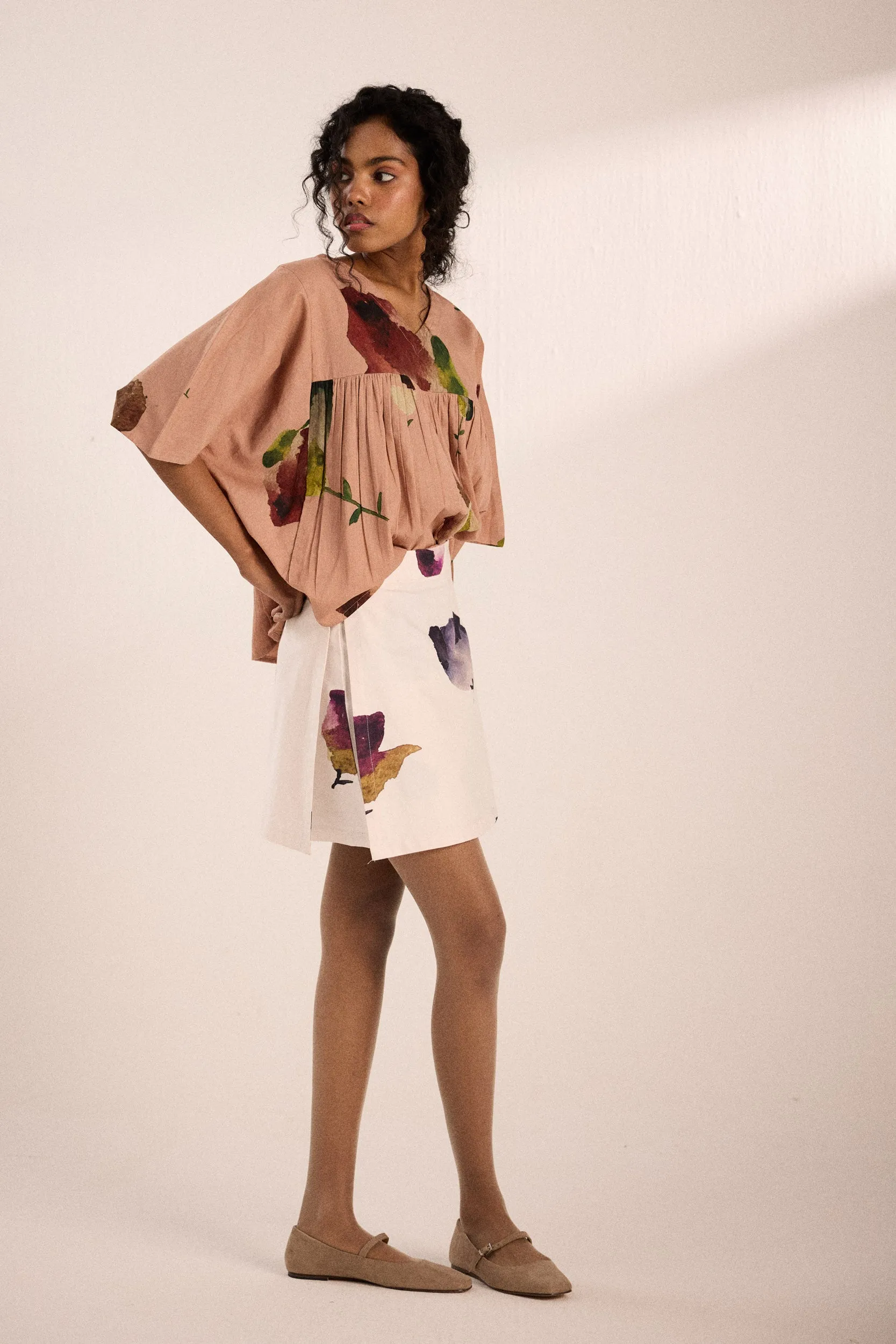 Amethyst blooms shorts