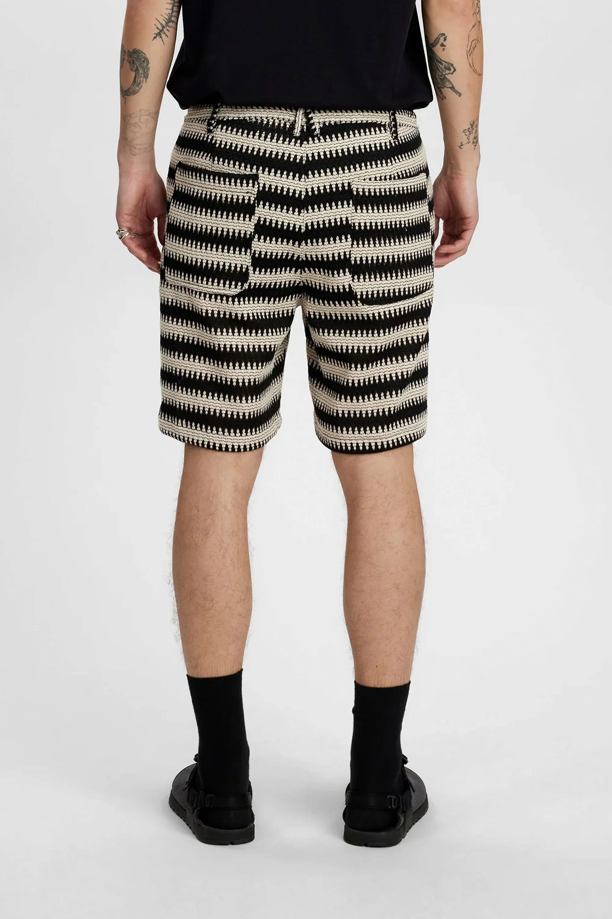 ANERKJENDT - AKJAN STRUCTURE STRIPE SHORT