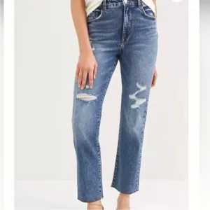 Anthro 32 Pilcro Vintage Straight Jeans 0504 ANTHROPOLOGIE the distressed