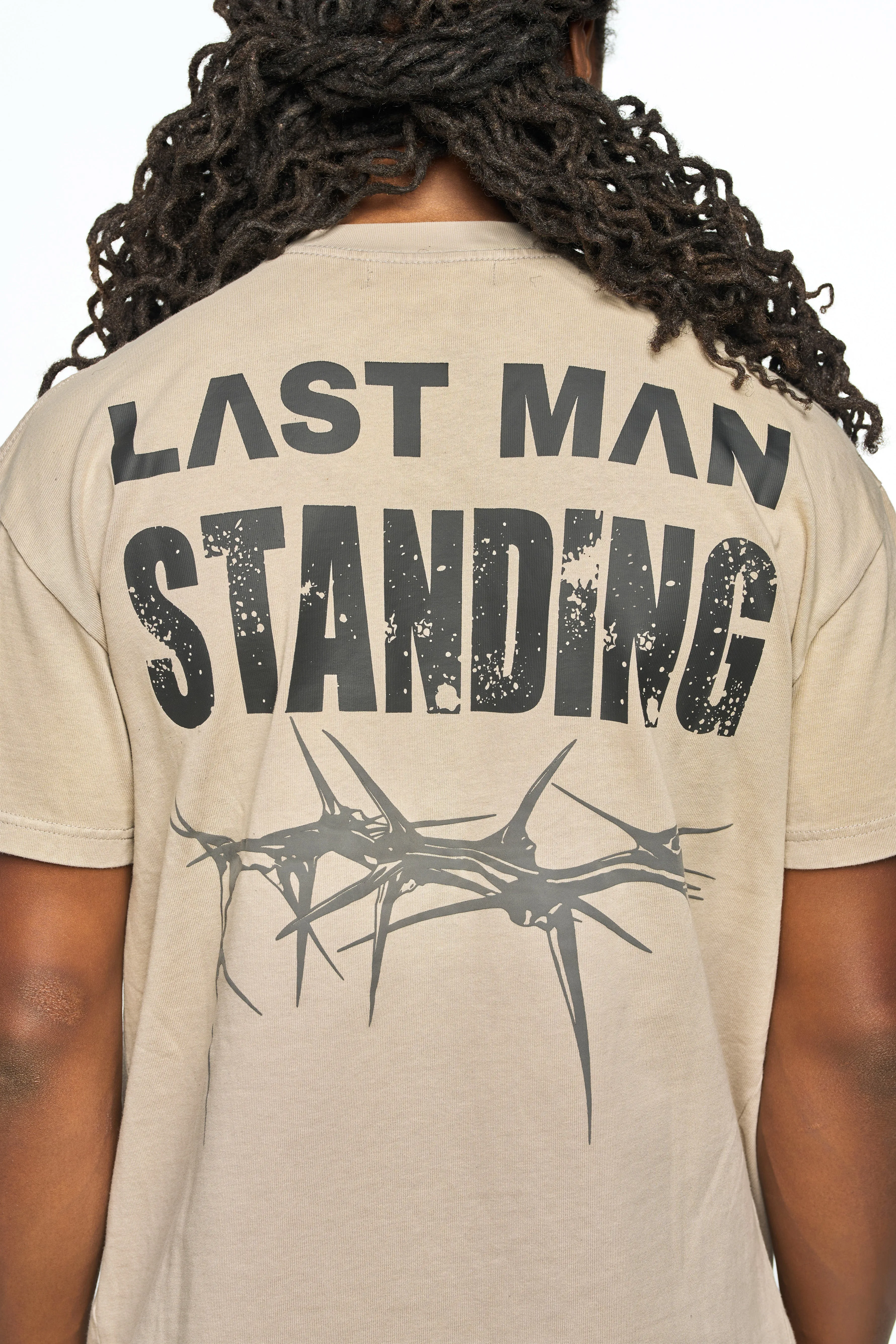 AOLOGNE LEFT STANDING GREY SS TEE (GREY)