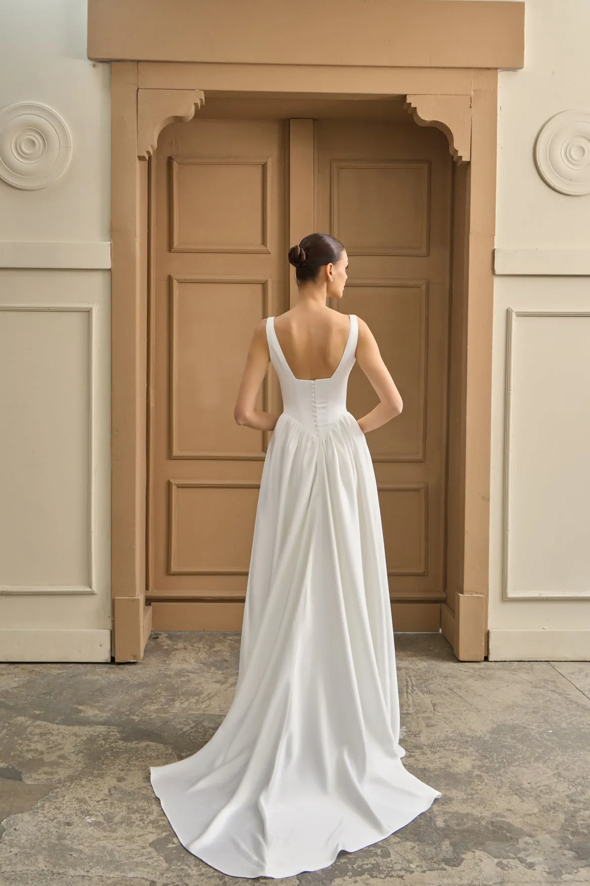 Avelisse square neck bridal dress