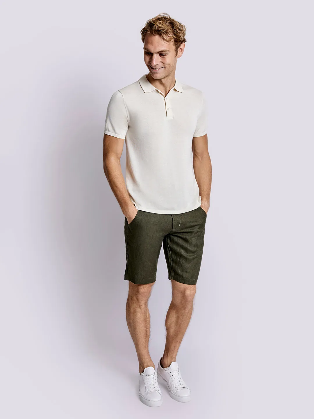 Bruun & Stengade Men Army Solid Regular Fit Shorts