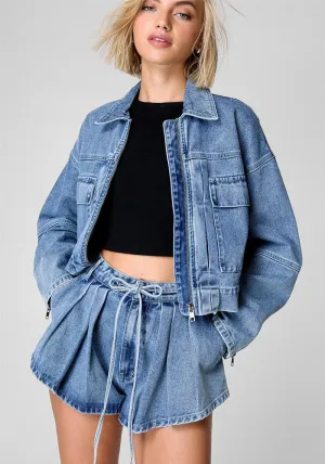 Casual-Chic Denim Jacket and High-Waisted Cargo Shorts Set