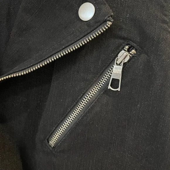 Chico’s Bonded Knit Moto Jacket Black w/Zipper &amp; Snap Details Sz 0(S) Motorcycle