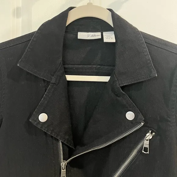 Chico’s Bonded Knit Moto Jacket Black w/Zipper &amp; Snap Details Sz 0(S) Motorcycle