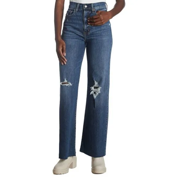 DAZE Women’s Far Out High Rise Wide Leg Jeans in the Size 31 in Dark Wash A-Plus