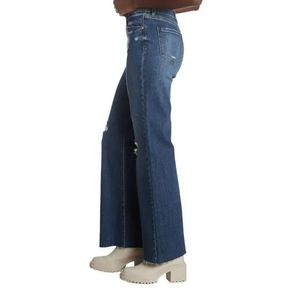 DAZE Women’s Far Out High Rise Wide Leg Jeans in the Size 31 in Dark Wash A-Plus