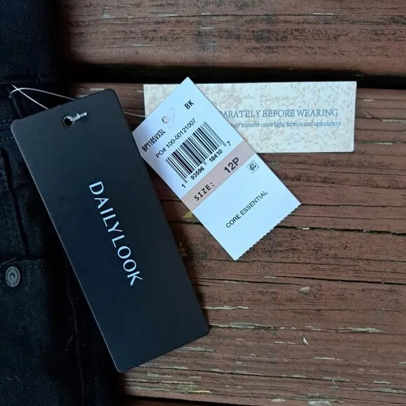 Democracy Jeans Women Size 12P Booty Lift Jegging Brand New