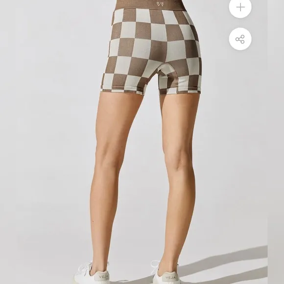 Enavant NWOT Juno Shorts