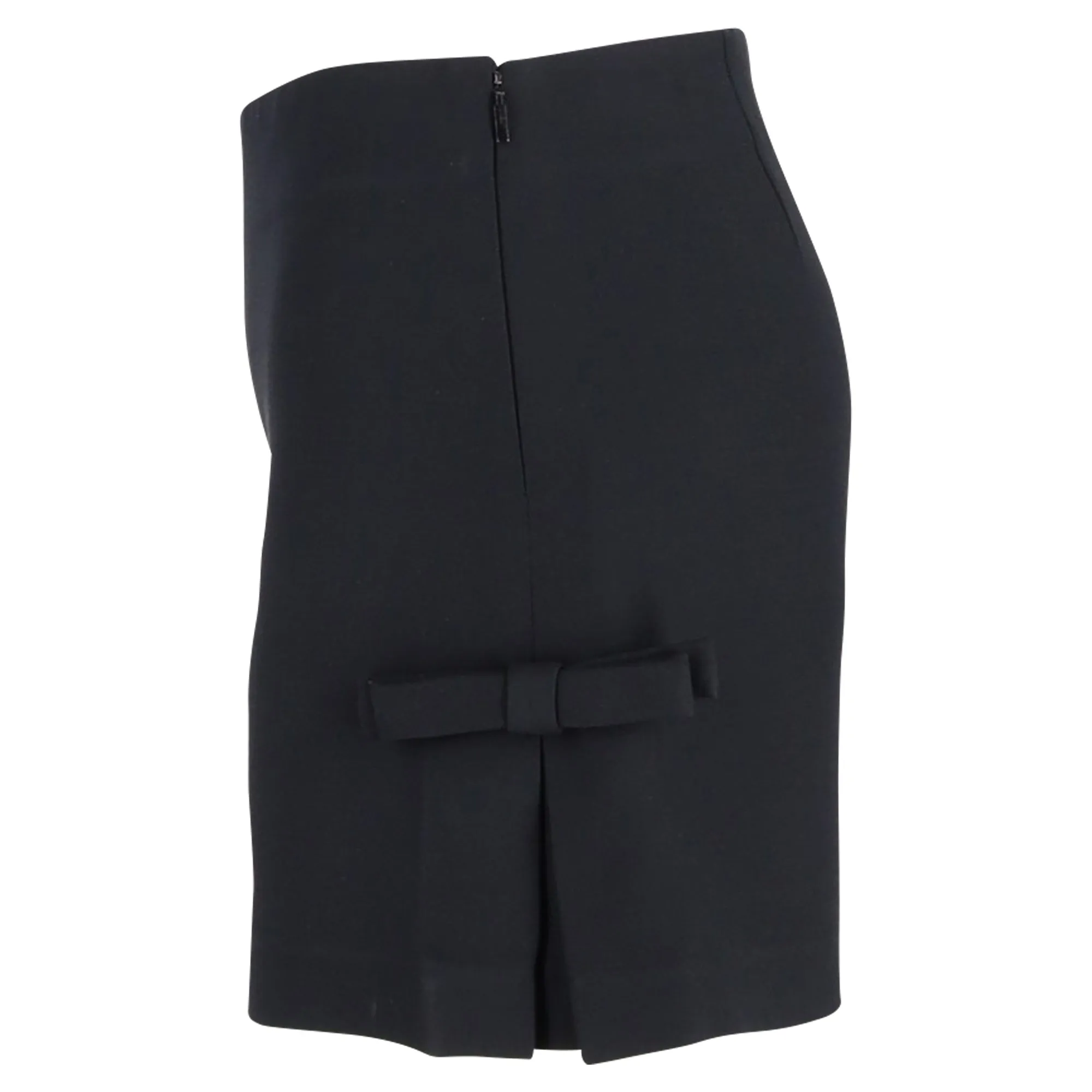 Fendi Bow Detail Shorts in Black Wool