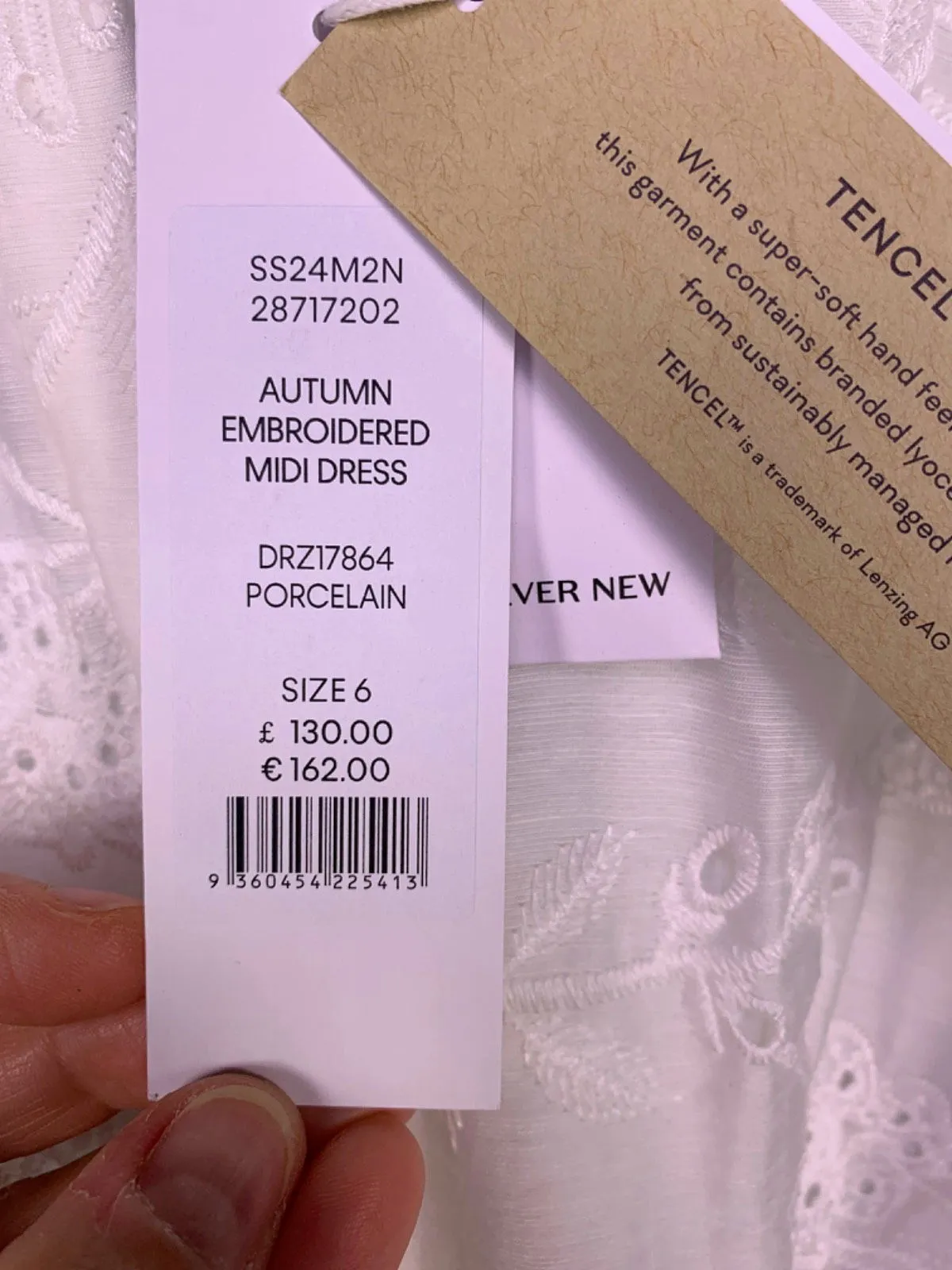 Forever New Porcelain Autumn Embroidered Midi Dress UK 6