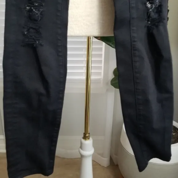 Frame Le skinny de Jeanne black distressed denim jeans size 25