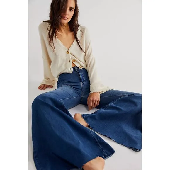 Free People Just Float On Flare Jeans Size 25