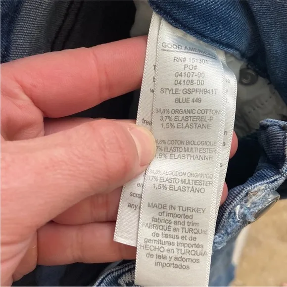 GOOD AMERICAN Good Straight Split Pocket Jeans