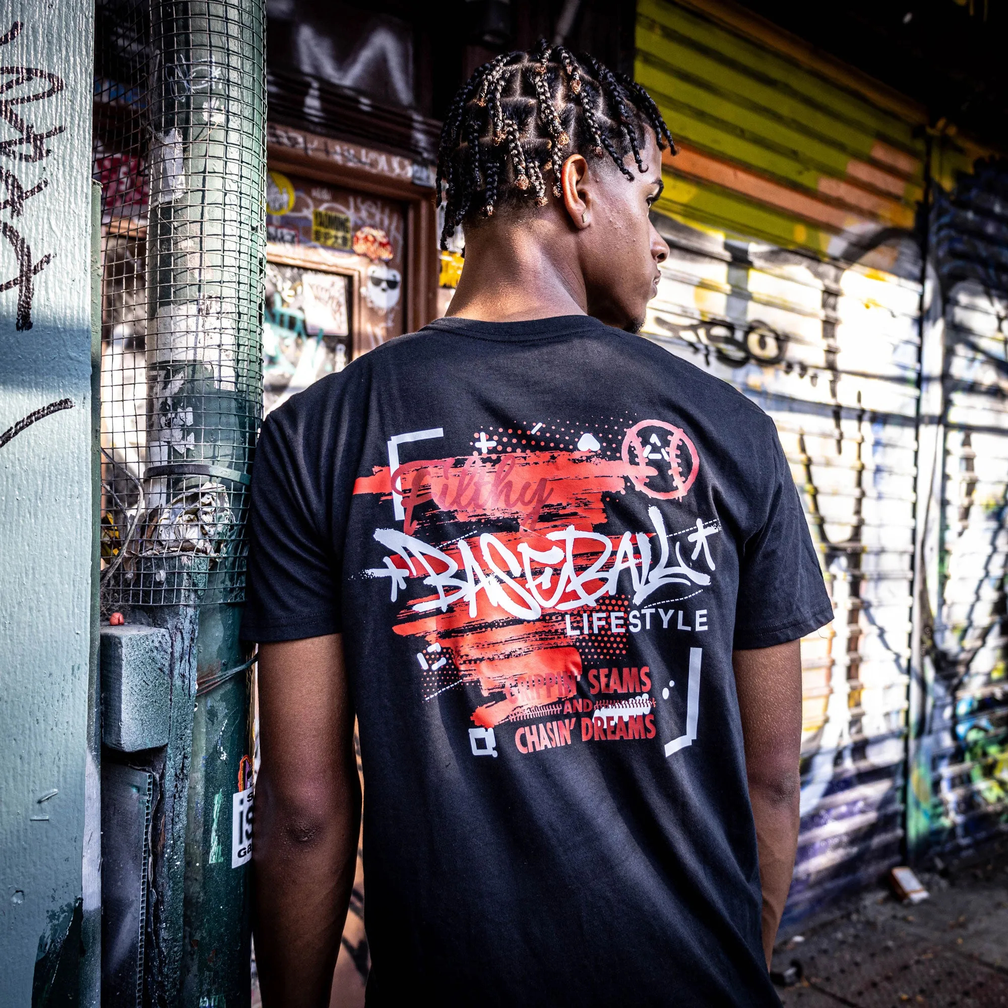 Graffiti Tee - Black/Red