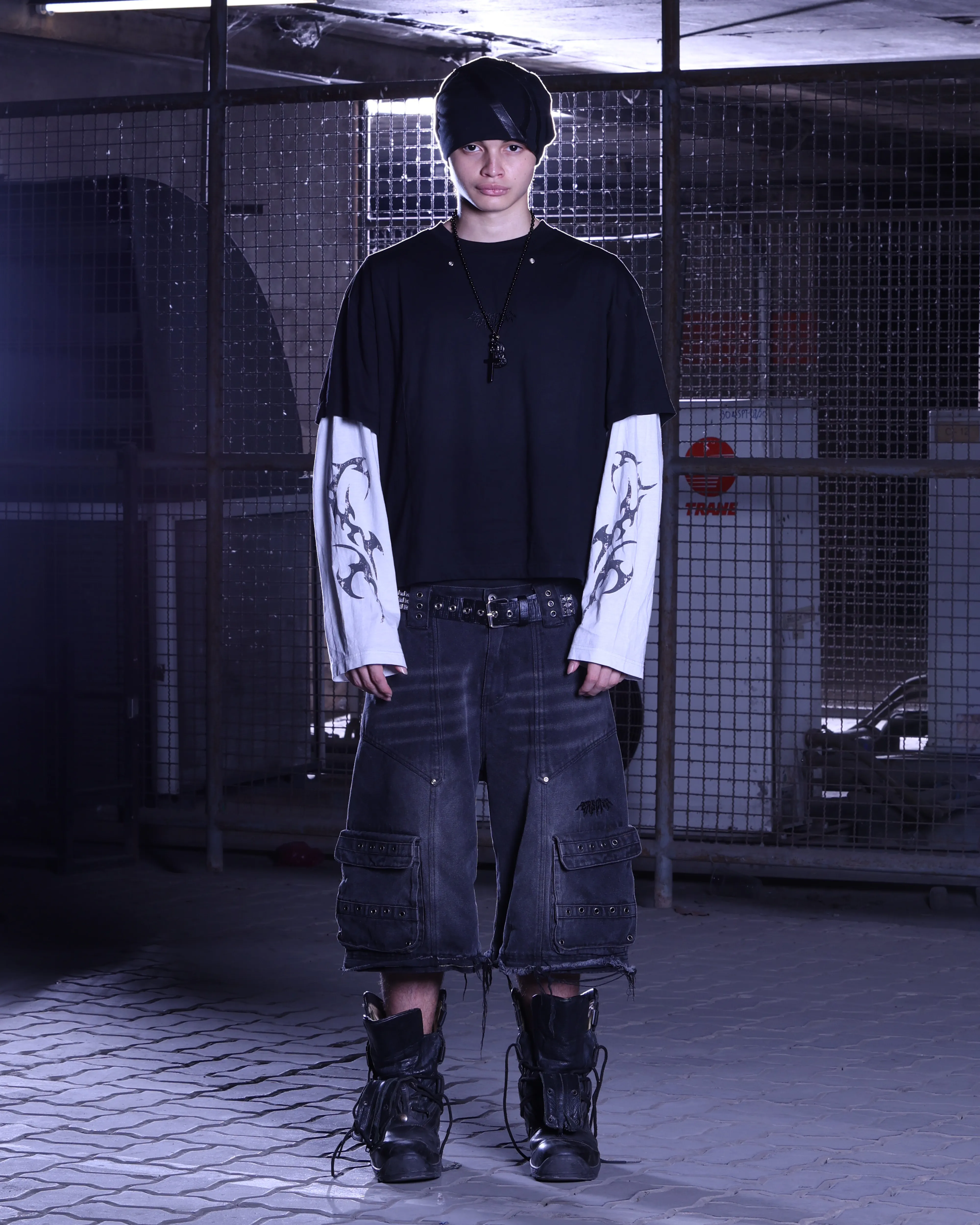 GRAVE DENIM