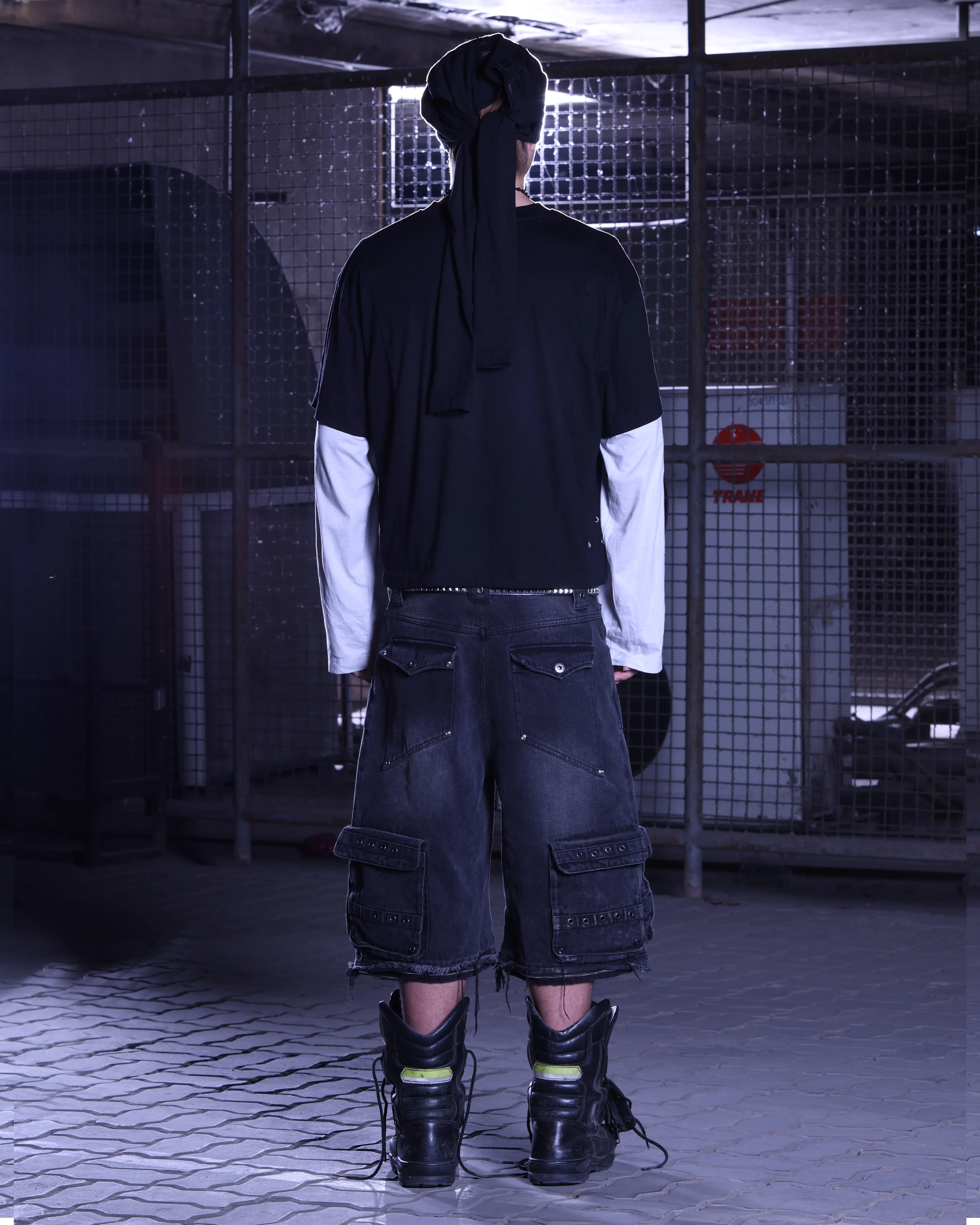 GRAVE DENIM