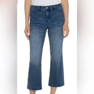 HANNAH CROP FLARE WITH WELT POCKETS