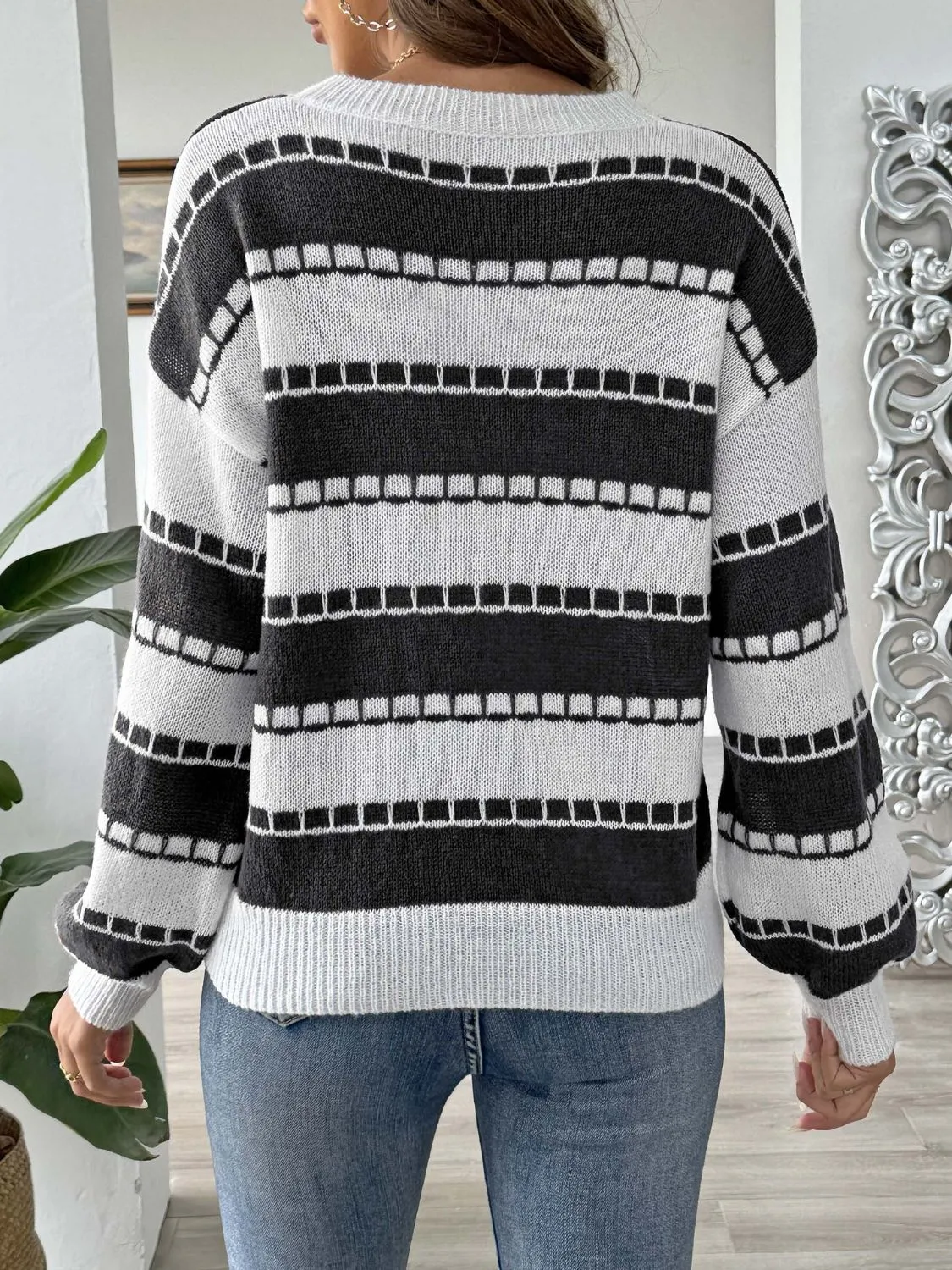 Hazel Blues® |  Heart Round Neck Long Sleeve Sweater