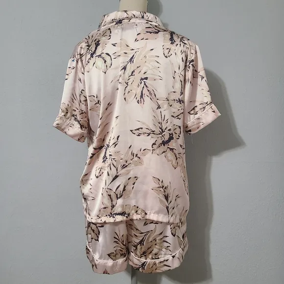 House‎ of Harlow 1960s Tropical Satin PJ Shorts Set Size Large