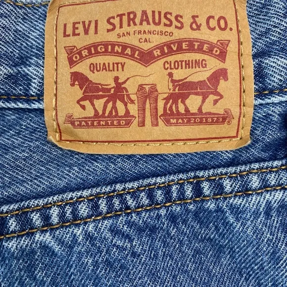 LEVI'S '94 Baggy Wide-Leg Relaxed-Fit denim Jeans in medium wash Size 28