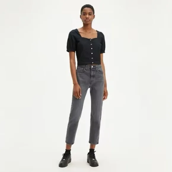 Levi’s Wedgie Straight Fit Woman’s Jeans in Break A Leg Black Size 26