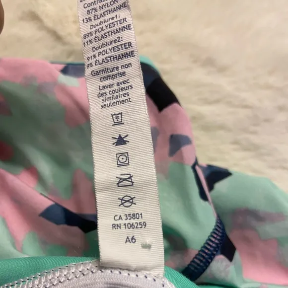 LuluLemon Athletica speed 4-way Stretch 2.5&quot; Clouded Dreams Multi/Menthol size 4
