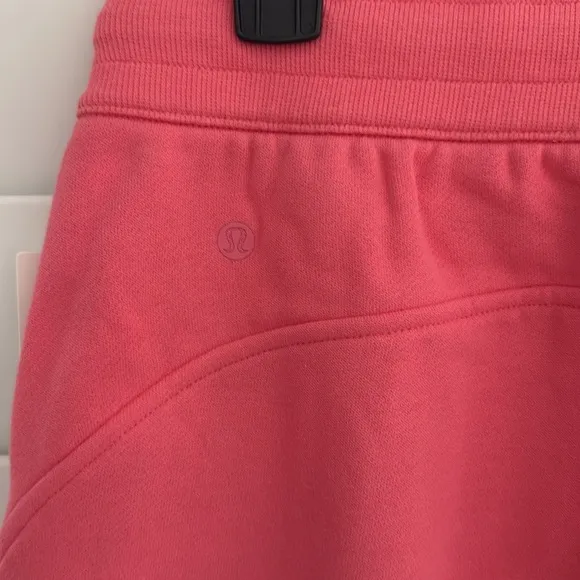 Lululemon Scuba High-Rise 5” short