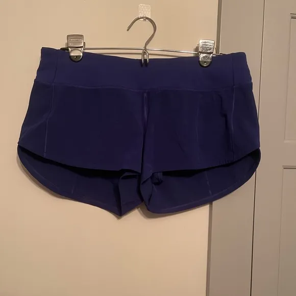Lululemon women’s shorts