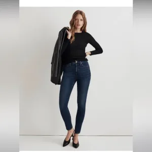 Madewell 10&quot; High-Rise Skinny Jeans in BLACK Size 28 NWOT