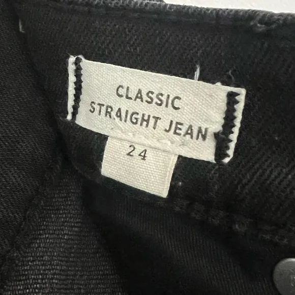 Madewell Classic Straight Jean