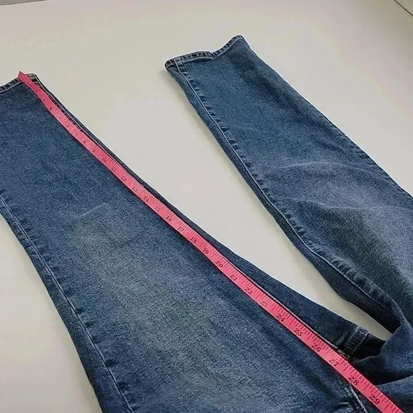 Madewell curvy perfect vintage jeans Armand wash instacozy edition