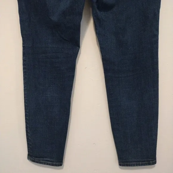 Madewell - Petite Curvy High Rise Skinny Jeans