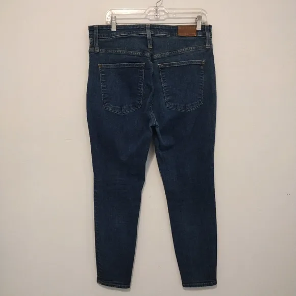 Madewell - Petite Curvy High Rise Skinny Jeans