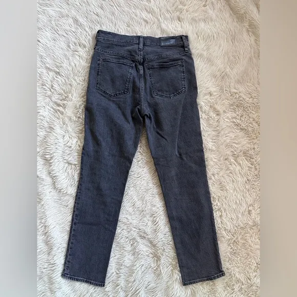 Madewell The Perfect Vintage Straight Leg Jeans in Black Wash Size 26