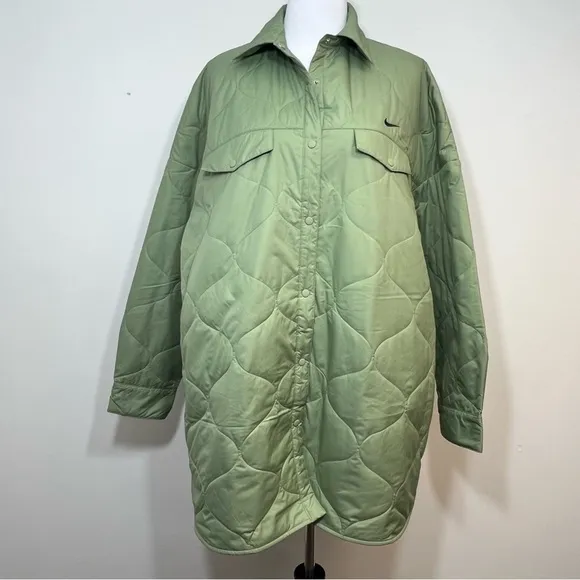 •new• NIKE ESSENTIALS Oversized Quilted Shacket