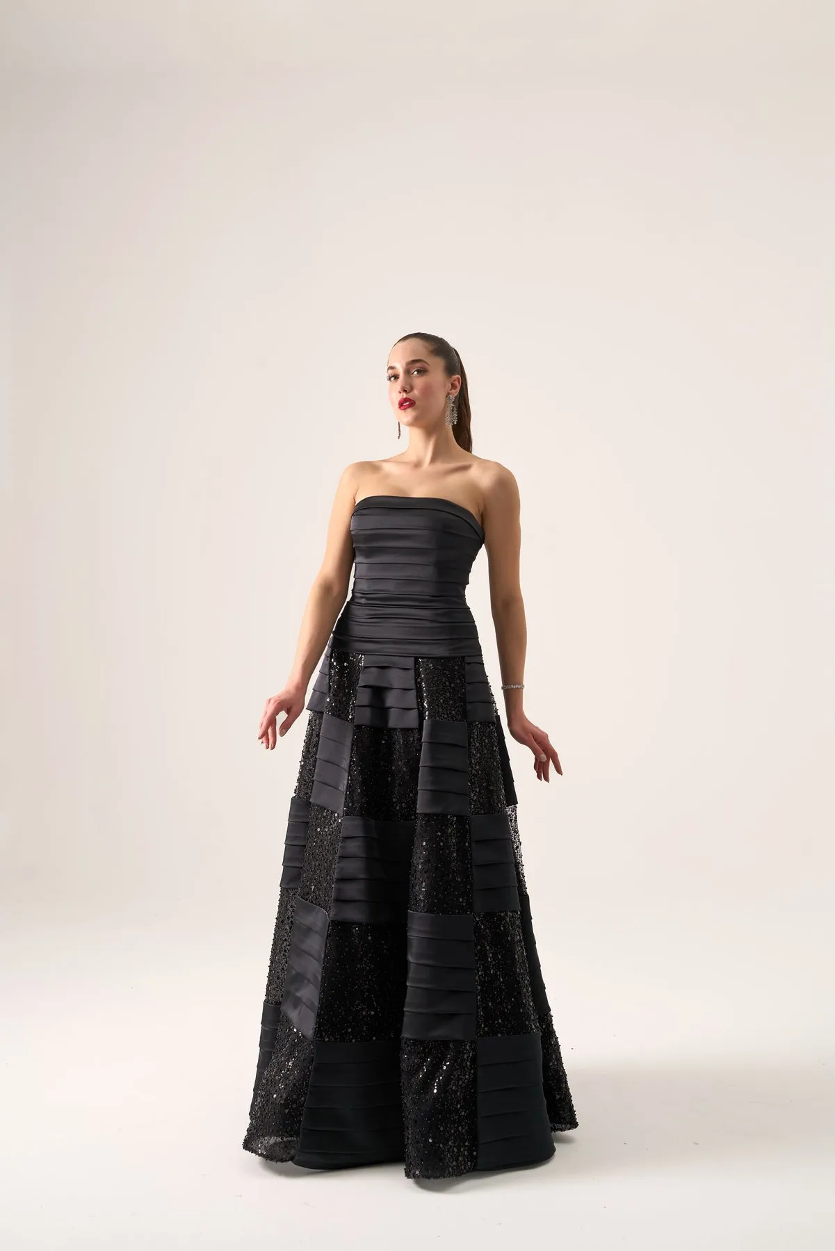 Nira gown