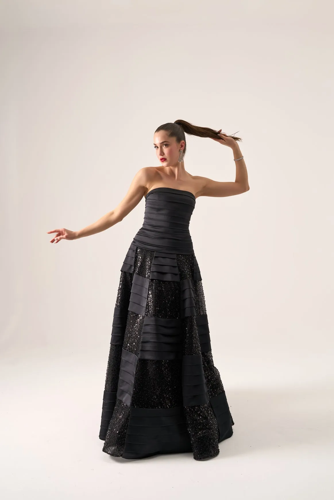 Nira gown